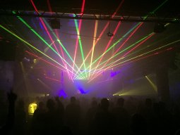 Goliath Party, Komplex Zürich